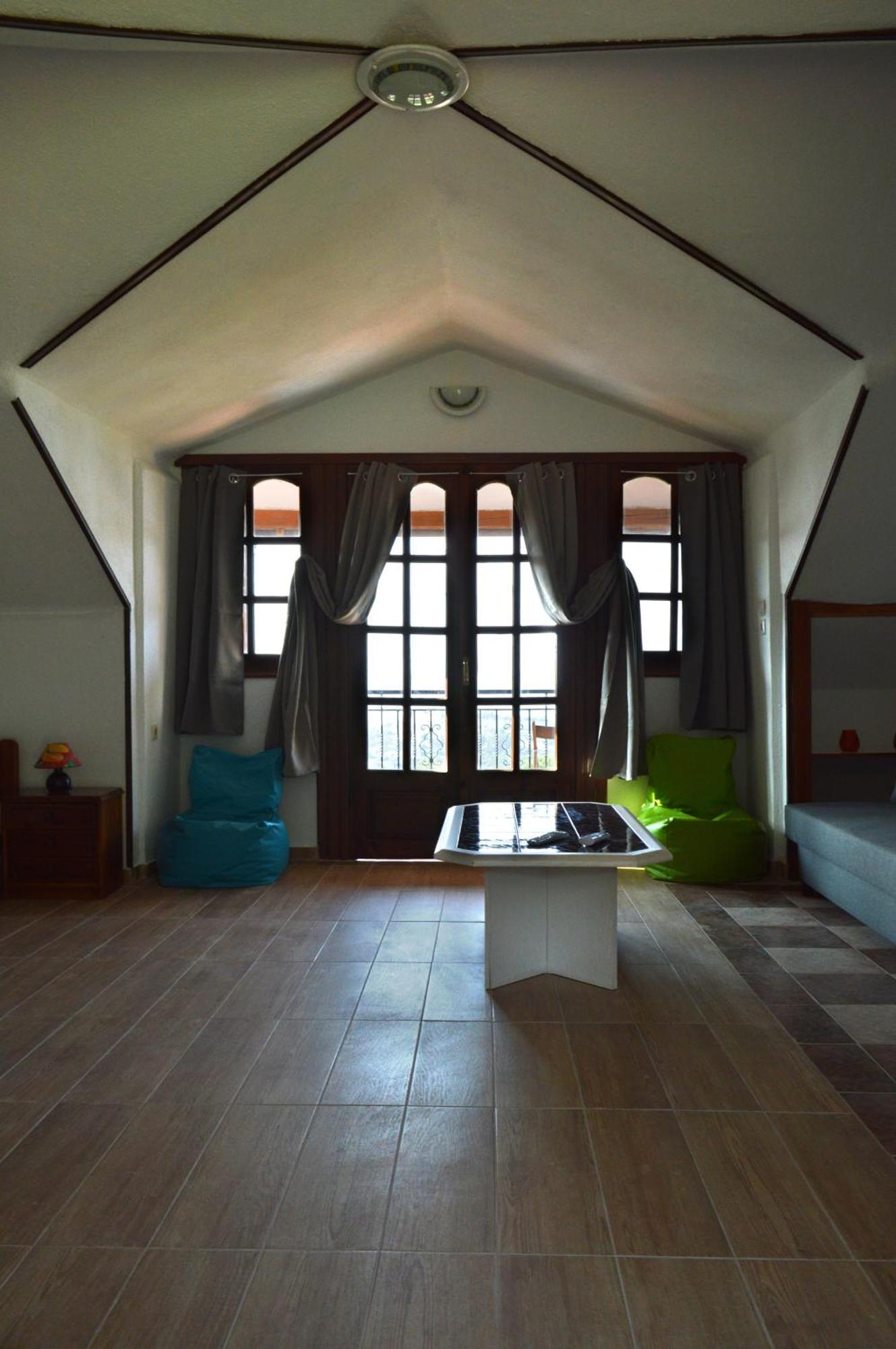 Holiday home Attic With A View-σοφίτα με θέα Platamonas