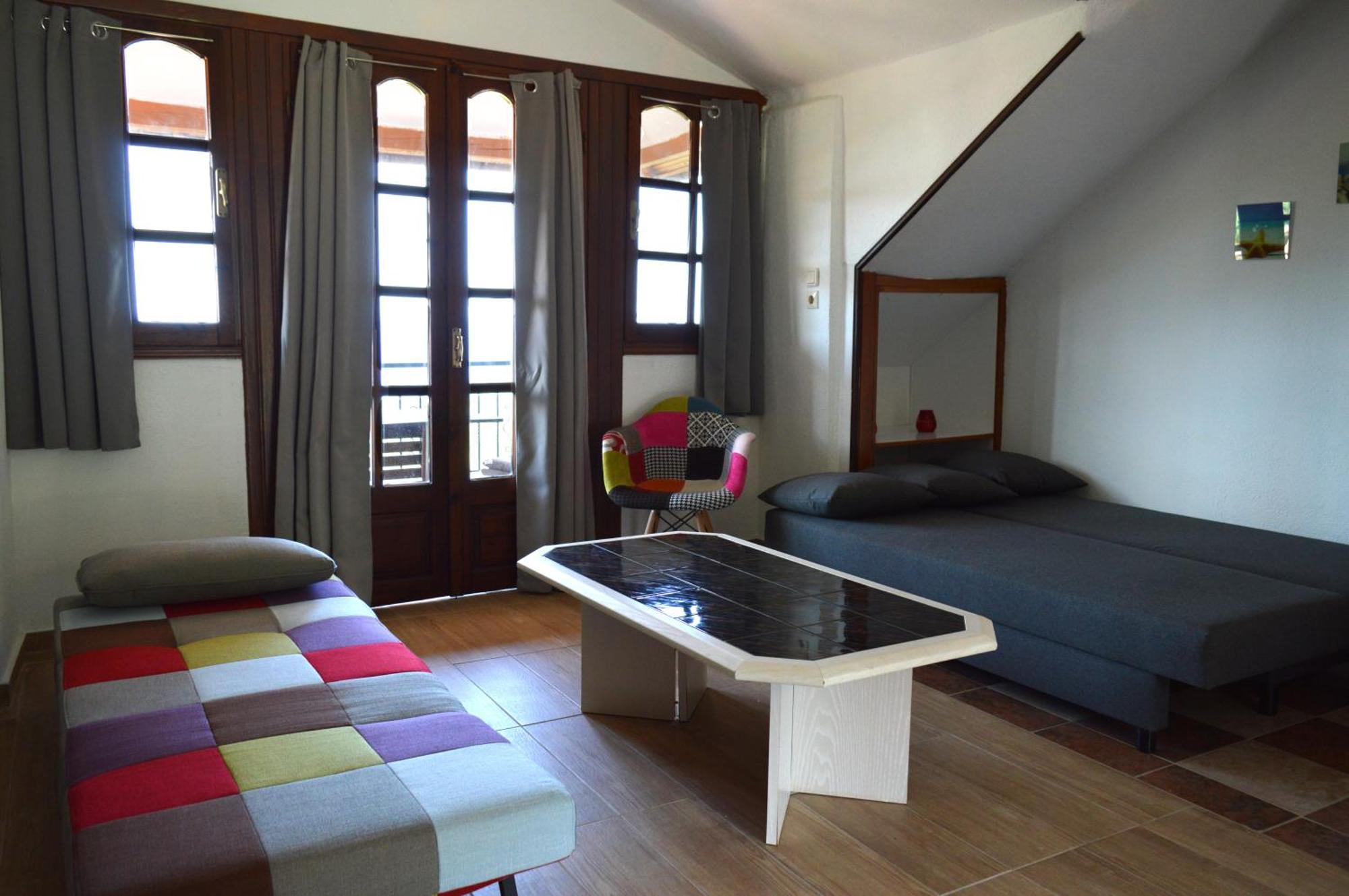 Holiday home Attic With A View-σοφίτα με θέα Platamonas